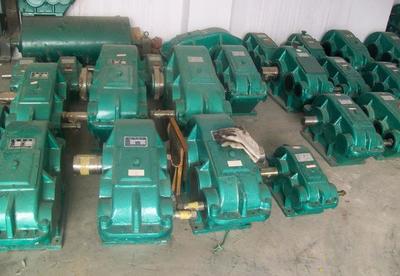 四川玉鋒機械 大量 火熱銷售 ZSY硬齒面圓柱齒輪減速機圖片_高清圖_細節(jié)圖-金牛區(qū)玉鋒機械經(jīng)營部